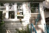resbod_2_room_outside1